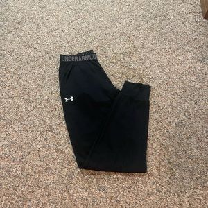 UNDER ARMOUR JOGGERS